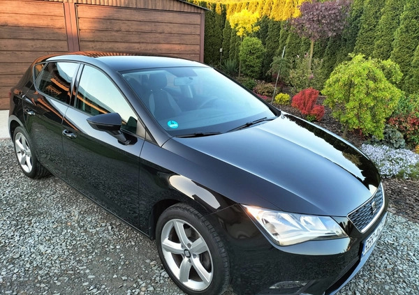 Seat Leon cena 28900 przebieg: 167000, rok produkcji 2013 z Rawicz małe 407